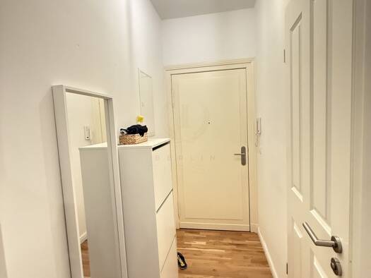 Studio zum Kauf 170.000 € 1 Zimmer 28,1 m² 1. Geschoss Neukölln Berlin 12043