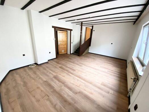 Wohnung zur Miete 700 € 3 Zimmer 109 m² Ensheim Saarbrücken 66131