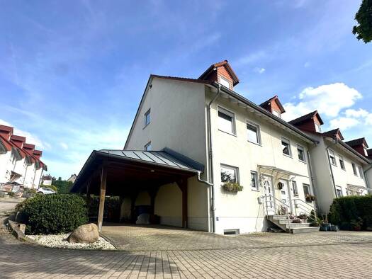 Reihenendhaus zum Kauf 249.900 € 5 Zimmer 150 m² 185 m² Grundstück frei ab sofort Weißenfels Weißenfels 06667
