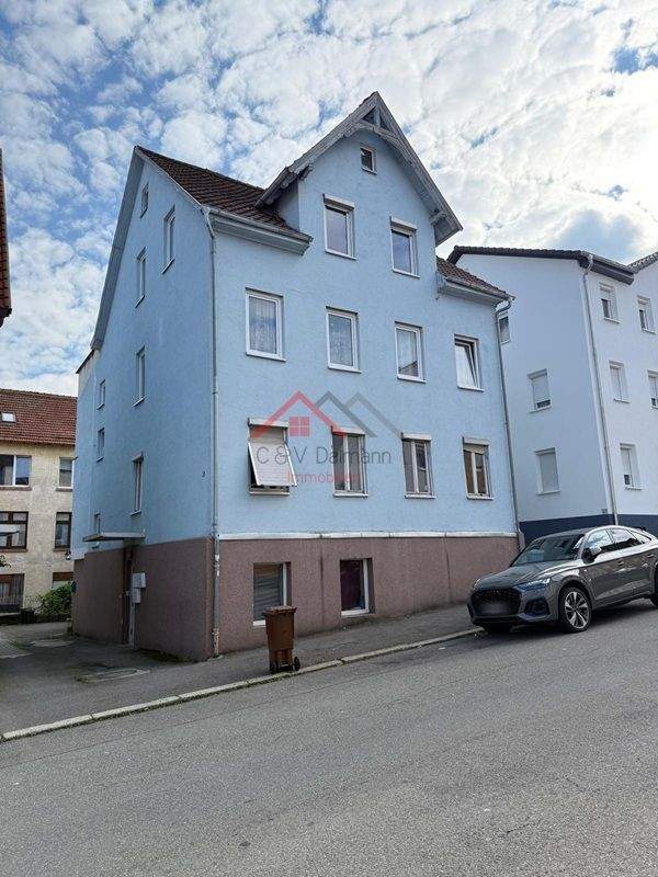 Immobilie in Tuttlingen - Mehrfamilienhaus im Tuttlinger Stadtkern - Kapitalanlage mit Entwicklungspotenzial - Bild 0