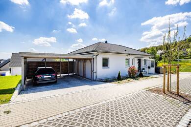 Bungalow zum Kauf 549.000 € 4 Zimmer 113 m² 657 m² Grundstück Heudorf Eigeltingen 78253