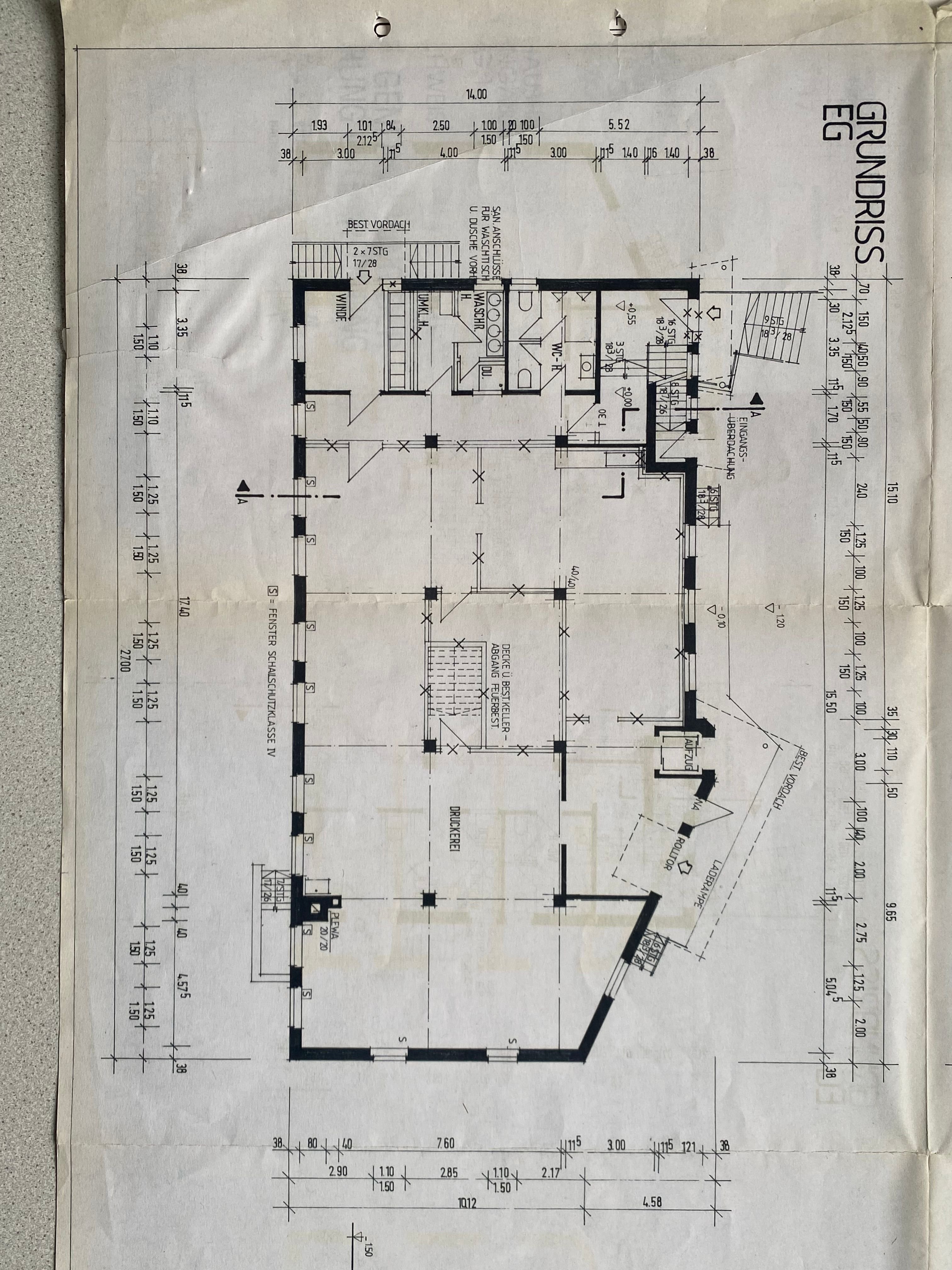 Lagerhalle zur Miete provisionsfrei 15,74 € 110 m²<br/>Lagerfläche von 110 m² bis 300 m²<br/>Teilbarkeit Bruckwiesenstr. 17 Sandreuth Nürnberg 90441