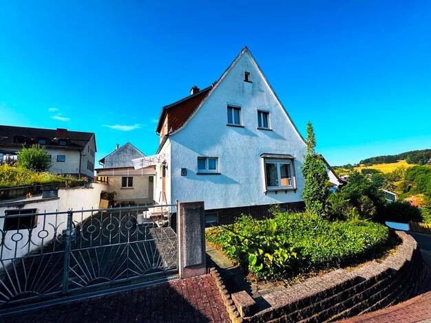 Einfamilienhaus zum Kauf 248.000 € 6 Zimmer 128 m² 570 m² Grundstück Hausen 63840