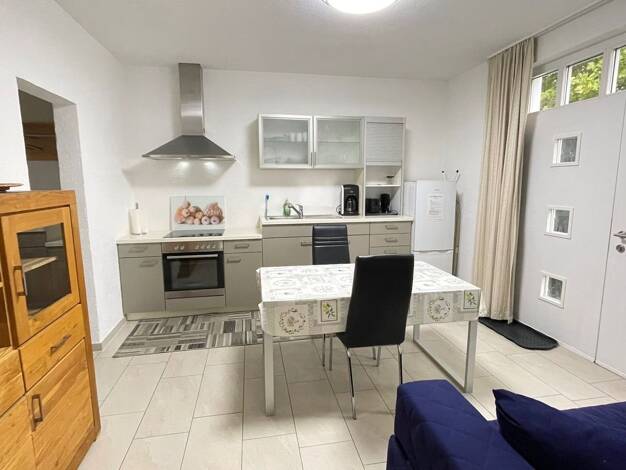 WG-Zimmer zur Miete auf Zeit 695 € 35 m² frei ab 01.10.2026 Fürstenberg Konstanz 78467