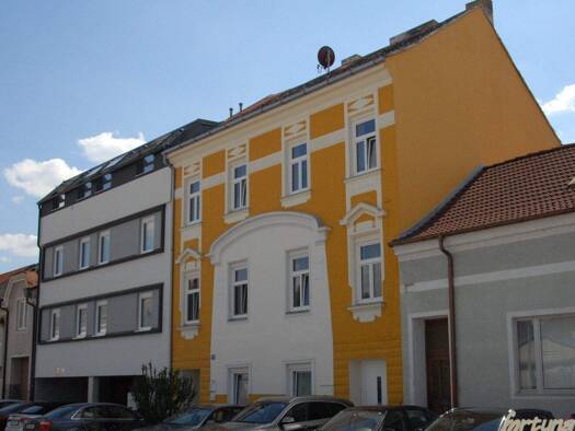 Praxisfläche zur Miete 552 € 3 Zimmer 61,6 m² Bürofläche Hollabrunn 2020