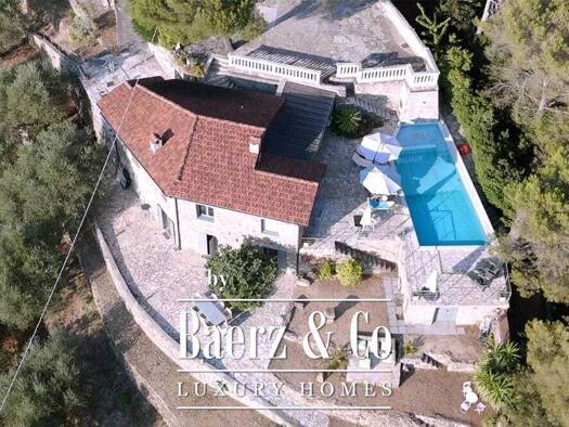 Villa zum Kauf 950.000 € 166 m² 10.000 m² Grundstück dolceacqua
