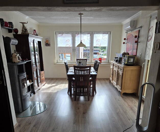 Einfamilienhaus zum Kauf provisionsfrei 380.000 € 3,5 Zimmer 110 m² 300 m² Grundstück Düren 52355