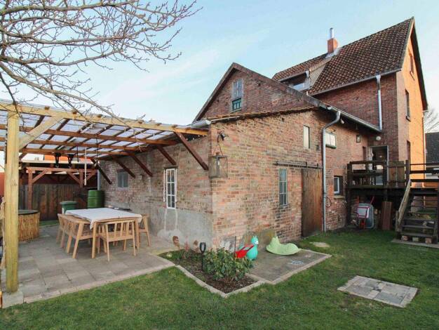 Einfamilienhaus zum Kauf 299.000 € 6 Zimmer 132,3 m² 1.400,3 m² Grundstück Groß Lafferde Ilsede 31246