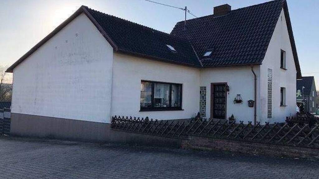 Einfamilienhaus zum Kauf 229.000 € 7 Zimmer 135 m² 550 m² Grundstück frei ab sofort Wiebelskirchen Neunkirchen 66540