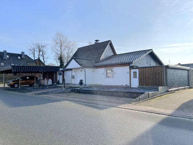 Einfamilienhaus zum Kauf 395.000 € 4 Zimmer 175,1 m² 783 m² Grundstück Geschendorf 23815