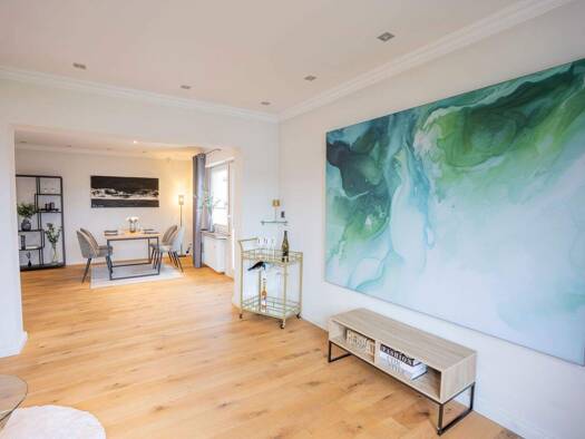 Haus zum Kauf 425.000 € 9 Zimmer 196 m² 632 m² Grundstück Oeventrop Arnsberg 59823