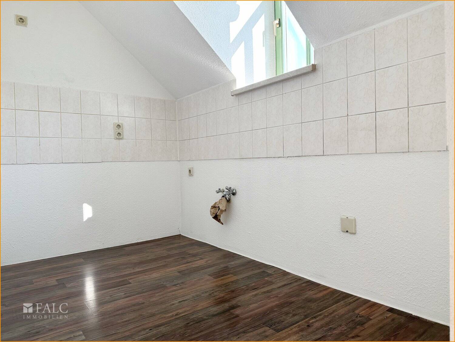 Maisonette-Wohnung in Top-Lage – Dorotheenstraße 15, 9113 Chemnitz / Schloßchemnitz – Vorschaubild 4