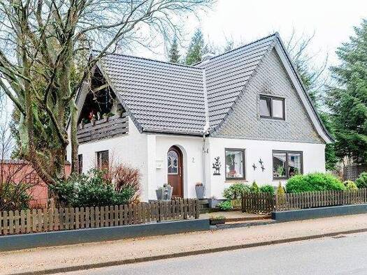 Einfamilienhaus zum Kauf 225.000 € 5 Zimmer 108 m² 669 m² Grundstück Satrup 24986