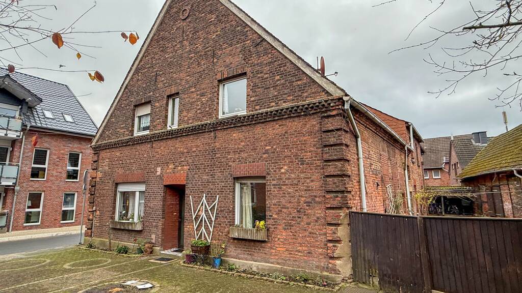 Einfamilienhaus zum Kauf 399.000 € 12 Zimmer 252 m² 536 m² Grundstück Albersloh Sendenhorst 48324