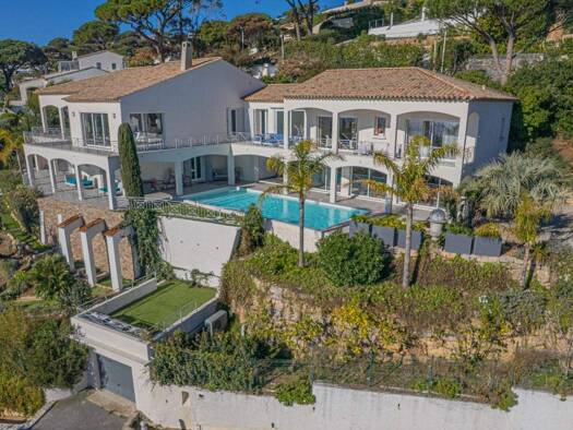 Villa zum Kauf provisionsfrei 4.700.000 € 7 Zimmer 388 m² 2.100 m² Grundstück Ville-Les Saquedes-Le Bouillonnet Sainte-Maxime 83120
