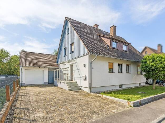 Einfamilienhaus zum Kauf 359.000 € 5 Zimmer 152,3 m² 879 m² Grundstück Rainrod Schotten 63679