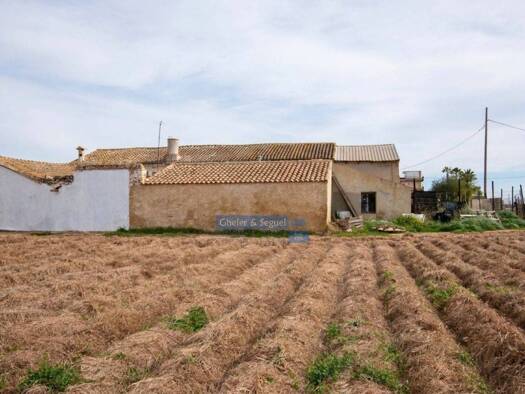 Chalet zum Kauf 348.000 € 1 Zimmer 241 m² 318 m² Grundstück Valencia 46025