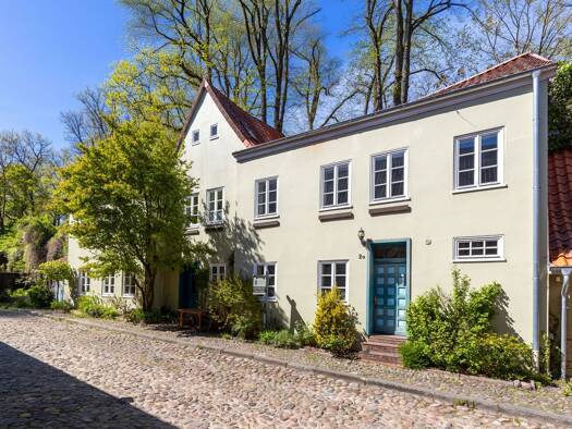 Mehrfamilienhaus zum Kauf 549.000 € 4 Zimmer 103,6 m² 134 m² Grundstück frei ab 01.12.2026 Altstadt Lüneburg 21335