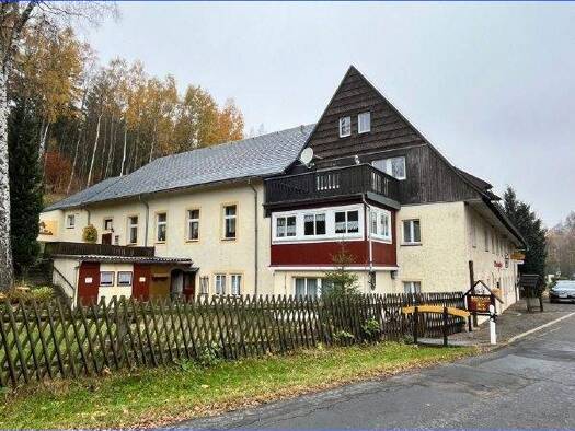 Haus zum Kauf 139.000 € 23 Zimmer 246,5 m² 4.394 m² Grundstück Fürstenwalde Altenberg 01778