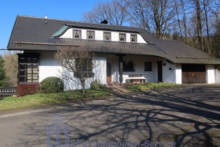 Einfamilienhaus zum Kauf 620.000 € 6 Zimmer 205 m²<br/>Wohnfläche 868 m²<br/>Grundstück Homburg Homburg 66424