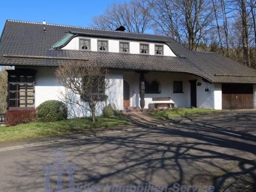 Einfamilienhaus zum Kauf 595.000 € 6 Zimmer 205 m² 868 m² Grundstück Homburg 66424