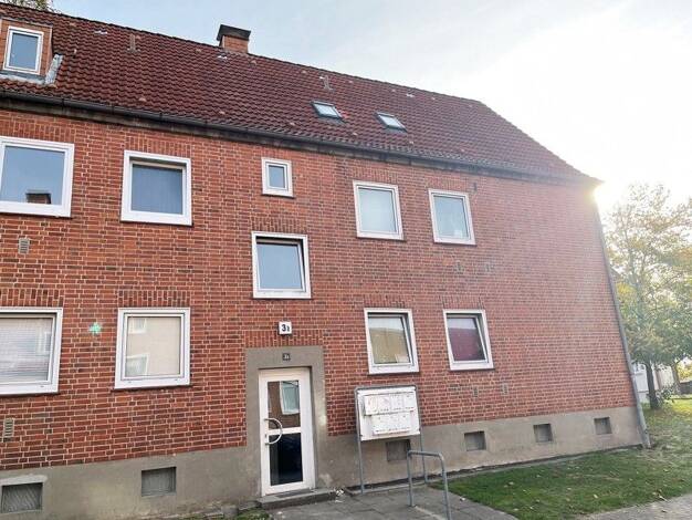 Wohnung zur Miete 360 € 2 Zimmer 35,7 m² Dachgeschoss frei ab 27.06.2025 Am Kamp 3b Lauenburg 21481