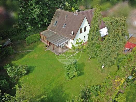 Einfamilienhaus zum Kauf 325.000 € 6 Zimmer 200 m² 1.035 m² Grundstück Aurich 26603