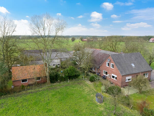 Einfamilienhaus zum Kauf 439.000 € 6 Zimmer 196 m² 46.442 m² Grundstück Blomberg 26487