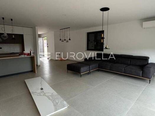 Wohnung zur Miete 3.500 € 4 Zimmer 269 m² 1. Geschoss Poor Centar