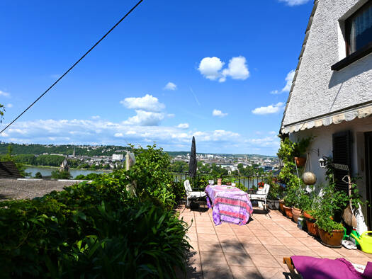 Einfamilienhaus zum Kauf 7 Zimmer 224 m² 759 m² Grundstück Koblenz 56077