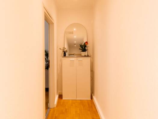 Wohnung zur Miete 1.070 € 2 Zimmer 70 m² Geschoss 1/1 frei ab 15.11.2026 Aachen Aachen 52070