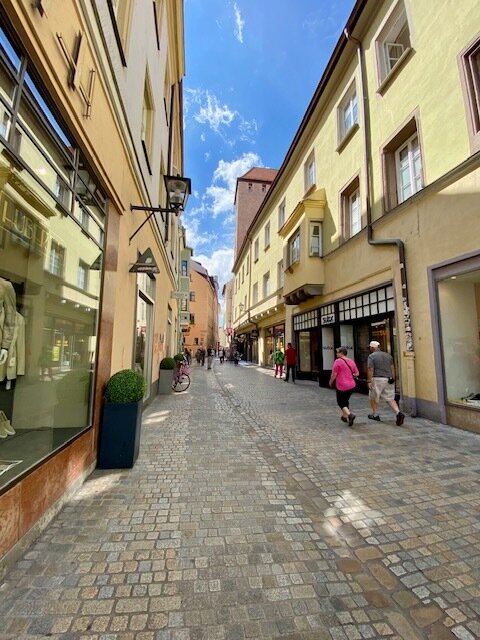 Laden zur Miete 134 m²<br/>Verkaufsfläche Zentrum Regensburg 93047