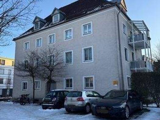 Wohnung zur Miete 950 € 3 Zimmer 99,8 m² 2. Geschoss Burghausen 84489