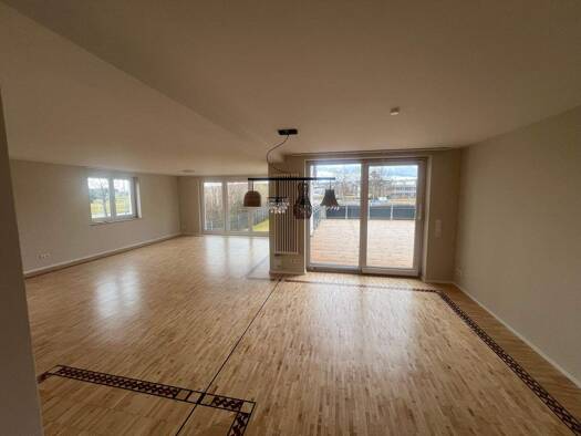 Wohnung zur Miete 980 € 3,5 Zimmer 125 m² 1. Geschoss frei ab sofort Sulgen Schramberg 78713