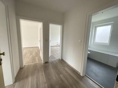 Wohnung zur Miete 409 € 2 Zimmer 67,8 m² 1. Geschoss Wiesenstraße 6 Sandhorst Aurich 26603