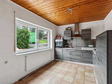 Einfamilienhaus zum Kauf 7 Zimmer 170 m² 518 m² Grundstück Stallwang Stallwang 94375