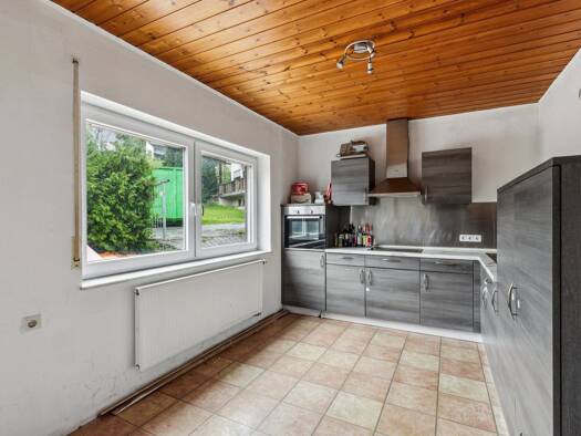 Einfamilienhaus zum Kauf 7 Zimmer 170 m² 518 m² Grundstück Stallwang Stallwang 94375