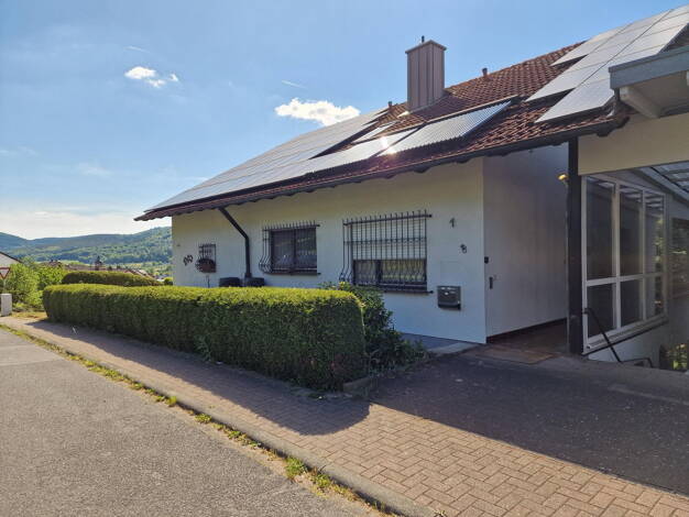 Einfamilienhaus zum Kauf provisionsfrei 490.000 € 4 Zimmer 186 m² 534 m² Grundstück Neuwiesenweg 1 Weilbach 63937