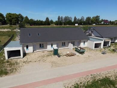 Reihenmittelhaus zum Kauf provisionsfrei 300.060 € 5 Zimmer 131 m² 448 m² Grundstück frei ab sofort Düvier Loitz 17121