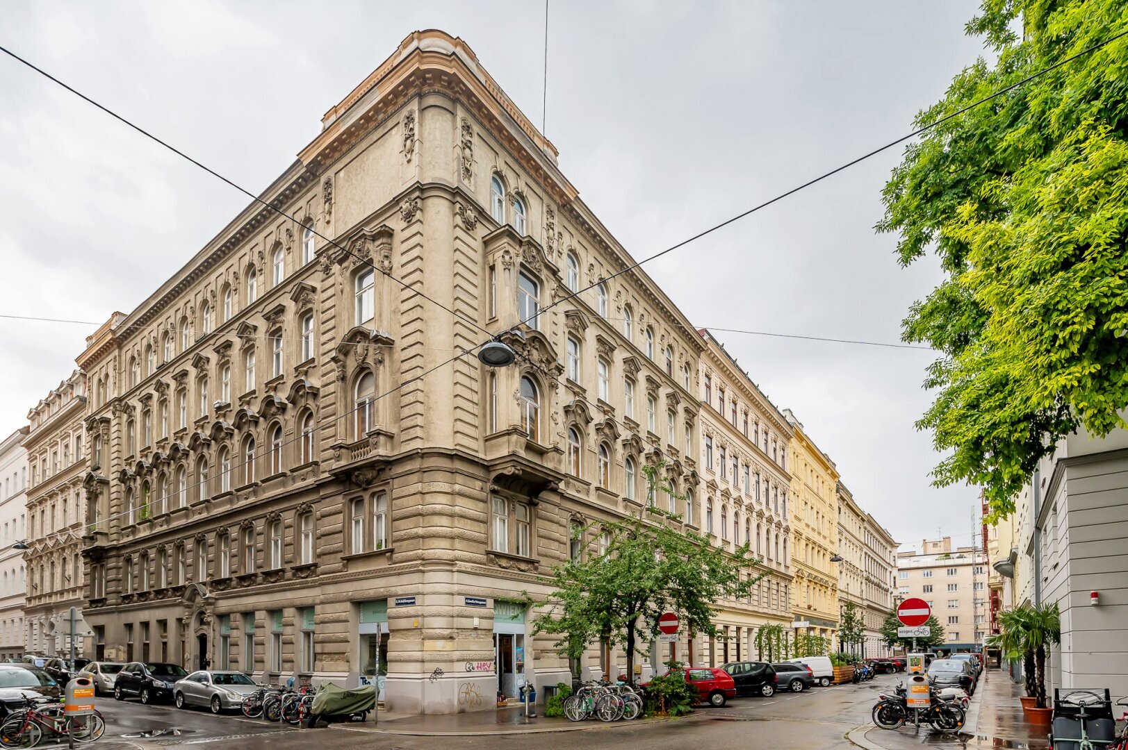 Büro-/Praxisfläche zur Miete 11,67 € 3,5 Zimmer 120 m²<br/>Bürofläche Wien 1040