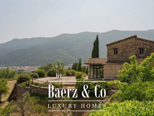 Haus zum Kauf 1.900.000 € 645 m² 20.245 m² Grundstück amer 17170