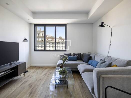 Wohnung zum Kauf 790.000 € 82 m² Barcelona 08007