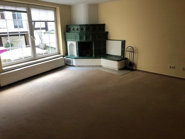 Wohnung zur Miete 460 € 2 Zimmer 92 m²<br/>Wohnfläche 2.<br/>Geschoss 01.11.2024<br/>Verfügbarkeit Stendal Stendal 39576