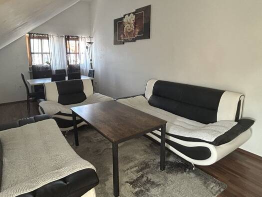 Wohnung zum Kauf 348.000 € 5 Zimmer 135 m² Dachgeschoss, 2. Geschoss Nittendorf Nittendorf 93152