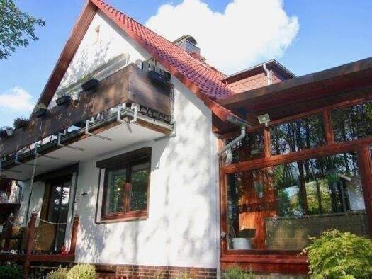 Mehrfamilienhaus zum Kauf als Kapitalanlage geeignet 499.000 € 8 Zimmer 240,5 m² 478 m² Grundstück Halstenbek 25469