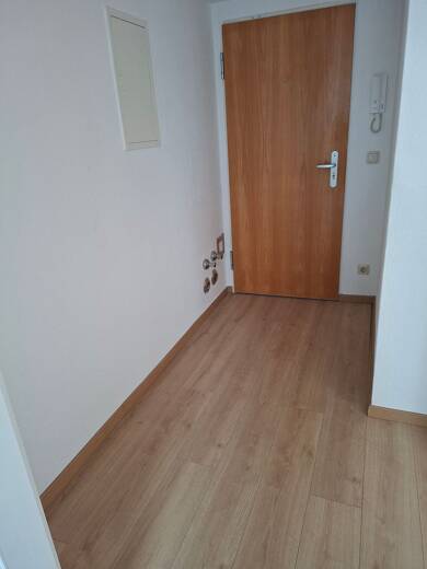 Wohnung zur Miete 455 € 2 Zimmer 53,4 m² Dachgeschoss frei ab sofort Graben 10 Altstadt Weimar 99423