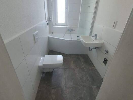 Wohnung zur Miete 730 € 2 Zimmer 54,2 m² 2. Geschoss von Behringstr.66 Bürgel Offenbach am Main 63075