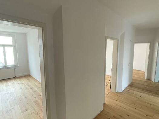 Wohnung zur Miete 1.045 € 4 Zimmer 104,5 m² 2. Geschoss frei ab sofort Menkestrasse 44 Gohlis-Süd Leipzig 04155