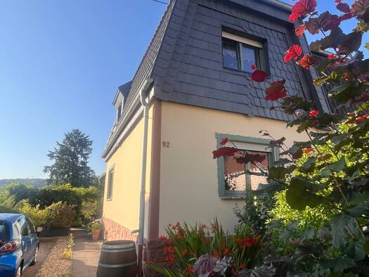 Doppelhaushälfte zum Kauf provisionsfrei 229.000 € 3,5 Zimmer 80 m² 548 m² Grundstück Dudweiler Saarbrücken 66125