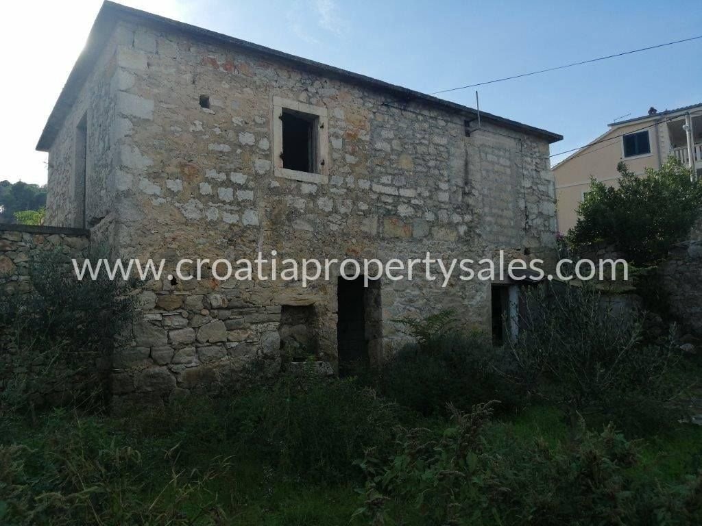 Haus zum Kauf 208.000 € 2 Zimmer 180 m²<br/>Wohnfläche Hvar